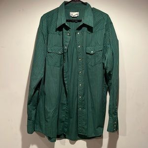 Men’s snap top button down